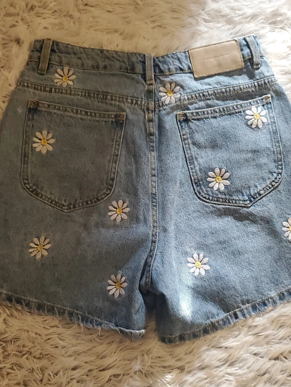 *Trafalue Denim Zara Daisy Embroidered Women's Shorts - Blue*